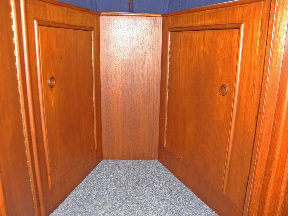 Fore ship, Accommodation